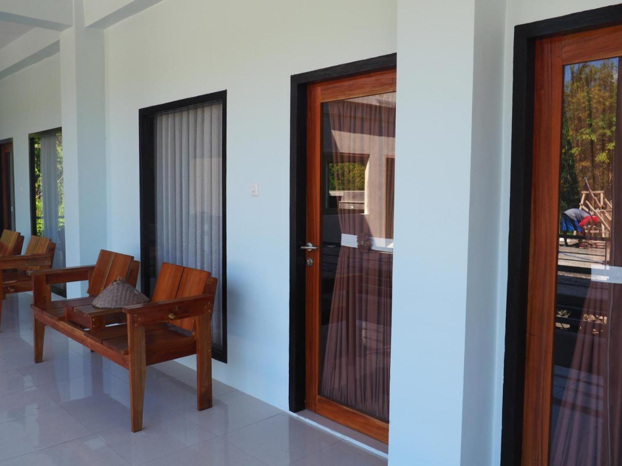 Honeybee Homestay Kuta  Exterior photo